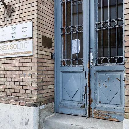 Hidden Gem In Buda Διαμέρισμα Βουδαπέστη